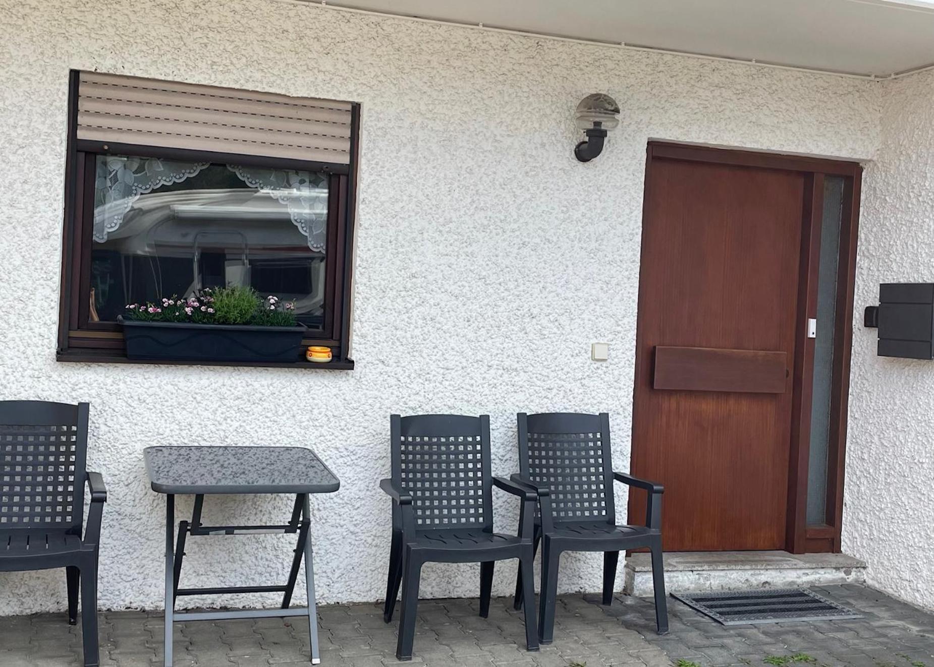 Hemmingen Bawue, Attraktive 2-Zimmer-Whg Exterior foto